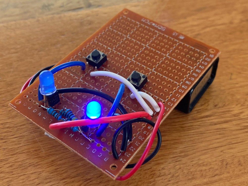 Final soldered circuit with battery